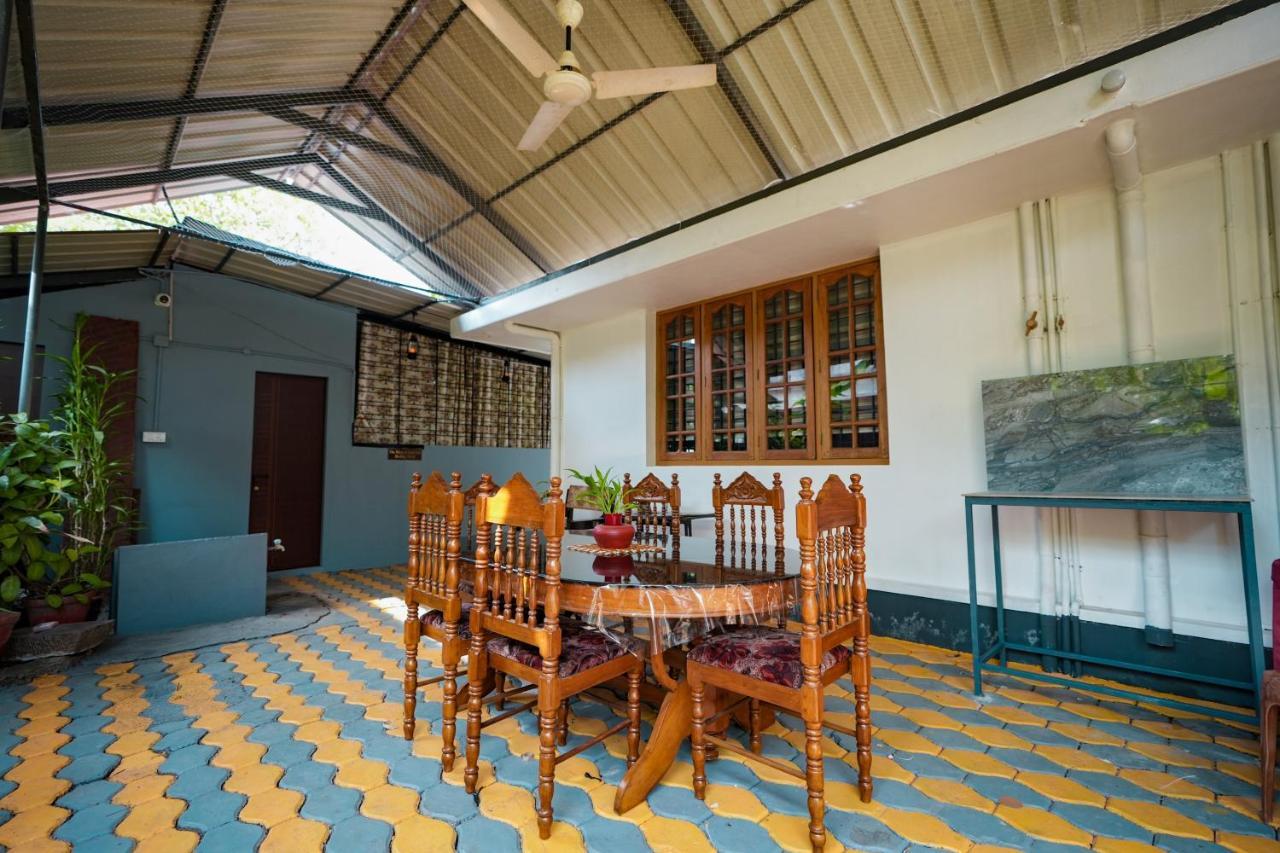 Parudeesa - Heavenly- Luxurious Palace Look-Near Cbd - Kerala - India With Breakfast Kaladi Exterior photo